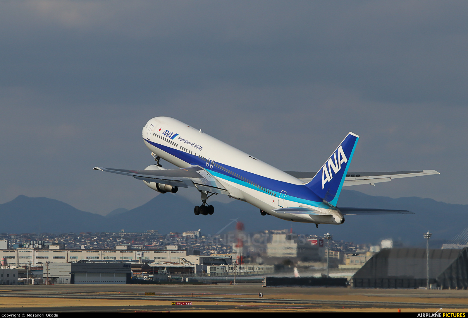 ANA - All Nippon Airways JA8569 aircraft at Osaka - Itami Intl