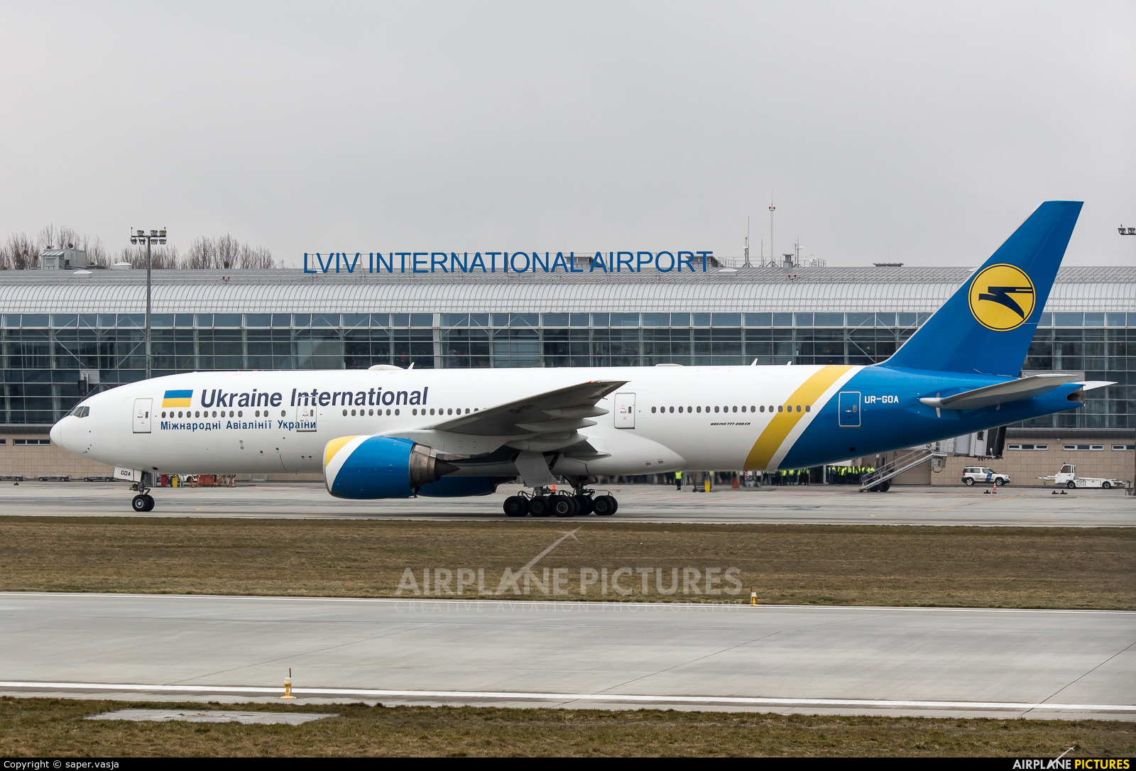 Ukraine International Airlines UR-GOA aircraft at Lviv Danylo Halytskyi International Airport (Lwów Skniłów)