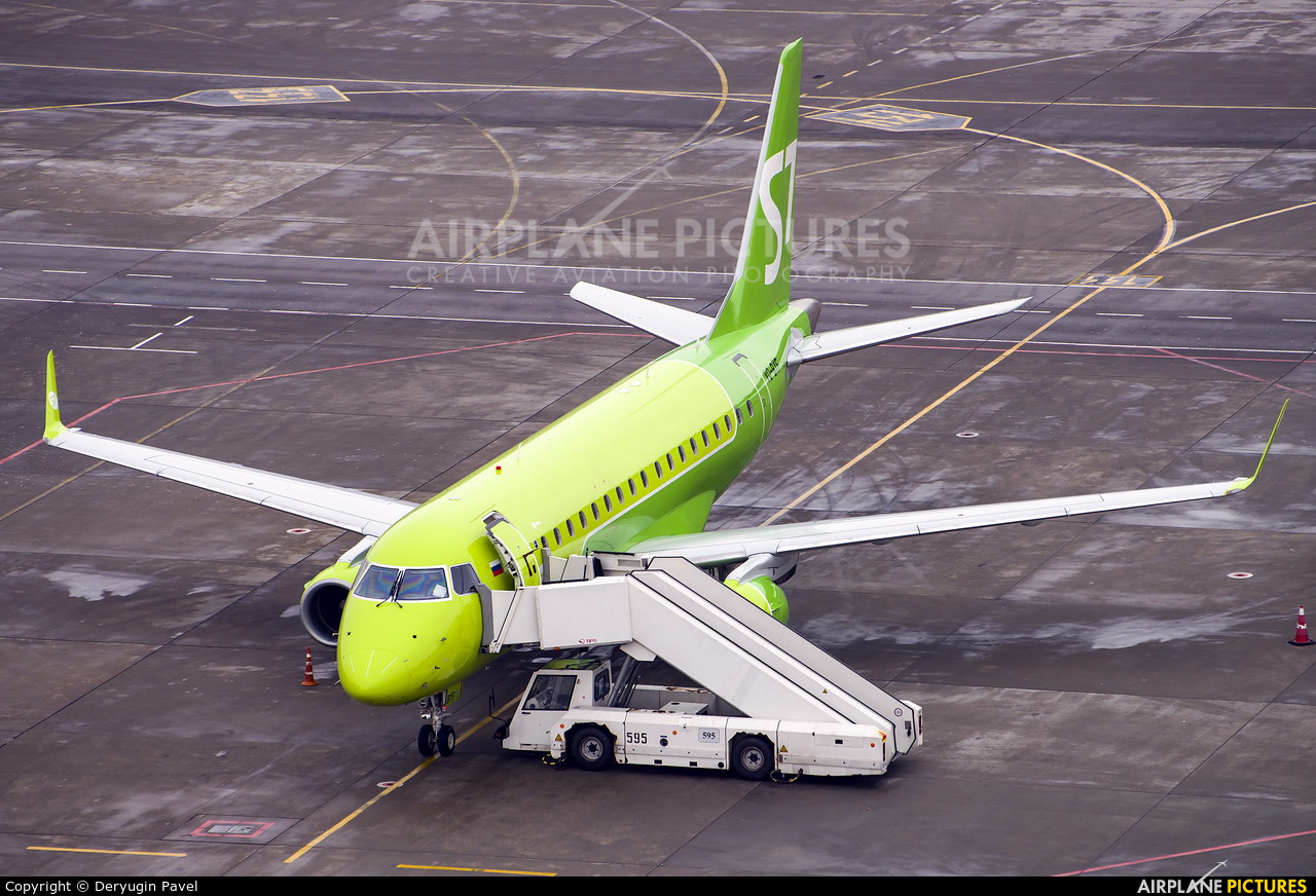 S7 Airlines VQ-BYF aircraft at St. Petersburg - Pulkovo