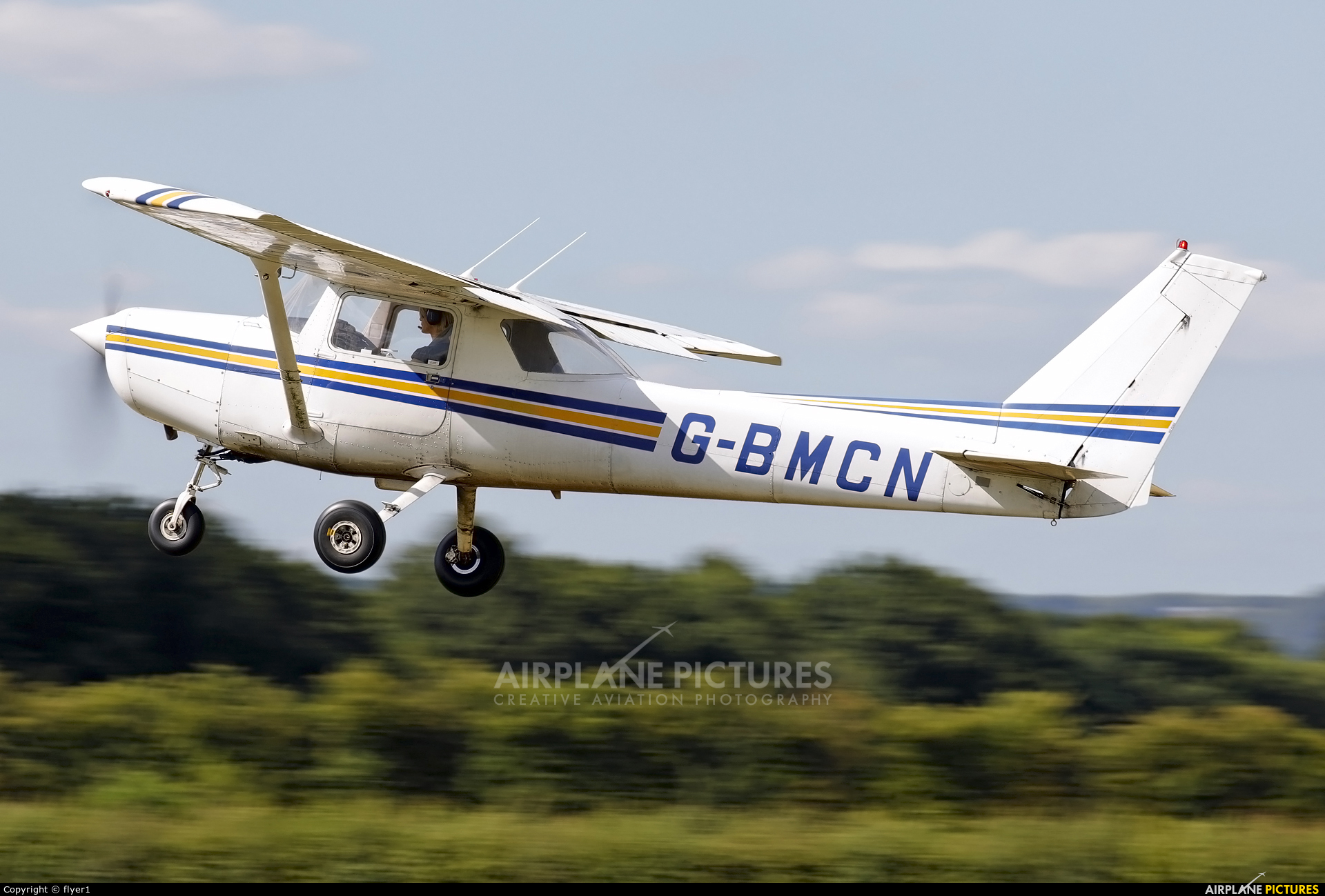 Private G-BMCN aircraft at Lashenden / Headcorn