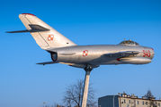 949 - Poland - Air Force Mikoyan-Gurevich MiG-17PF aircraft