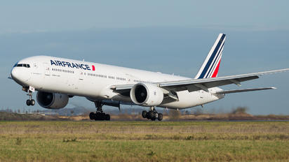 F-GSQR - Air France Boeing 777-300ER