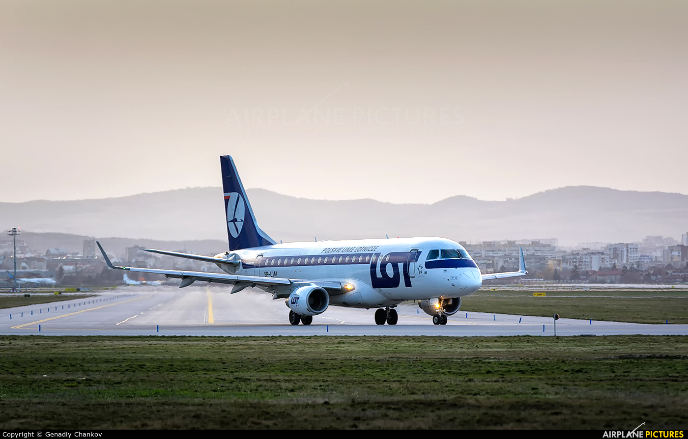 LOT - Polish Airlines SP-LIM aircraft at Sofia