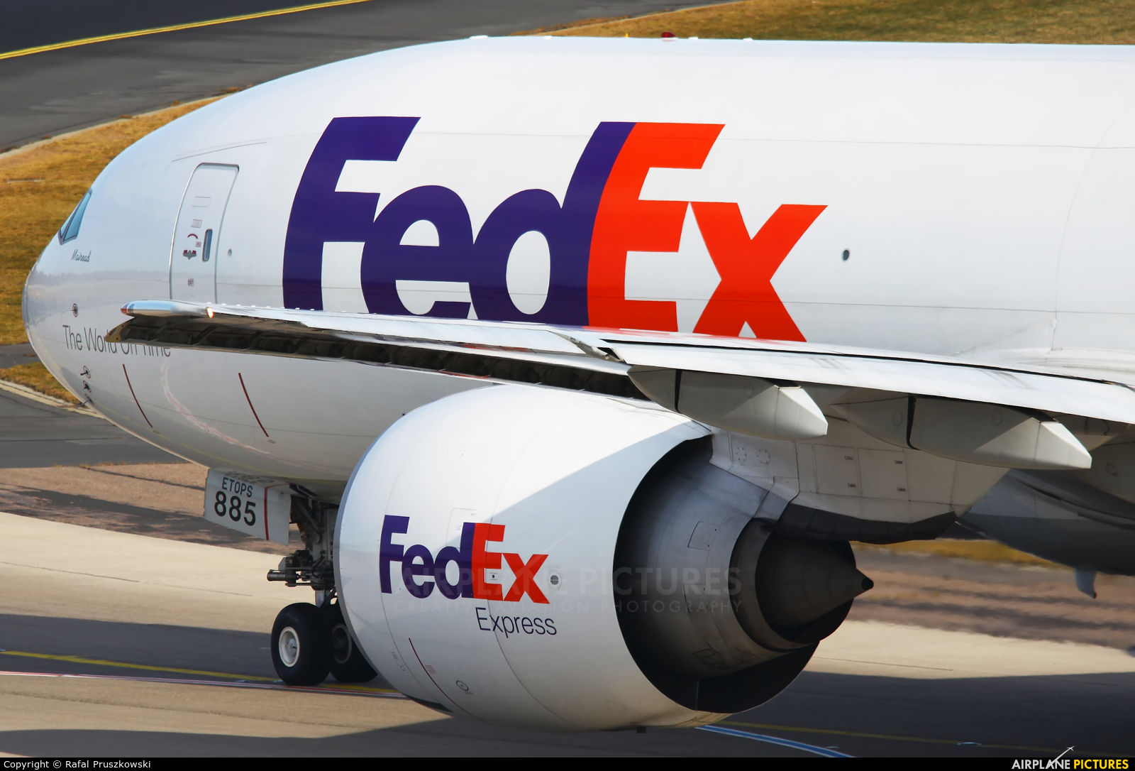 FedEx Federal Express N885FD aircraft at Cologne Bonn - Konrad Adenauer