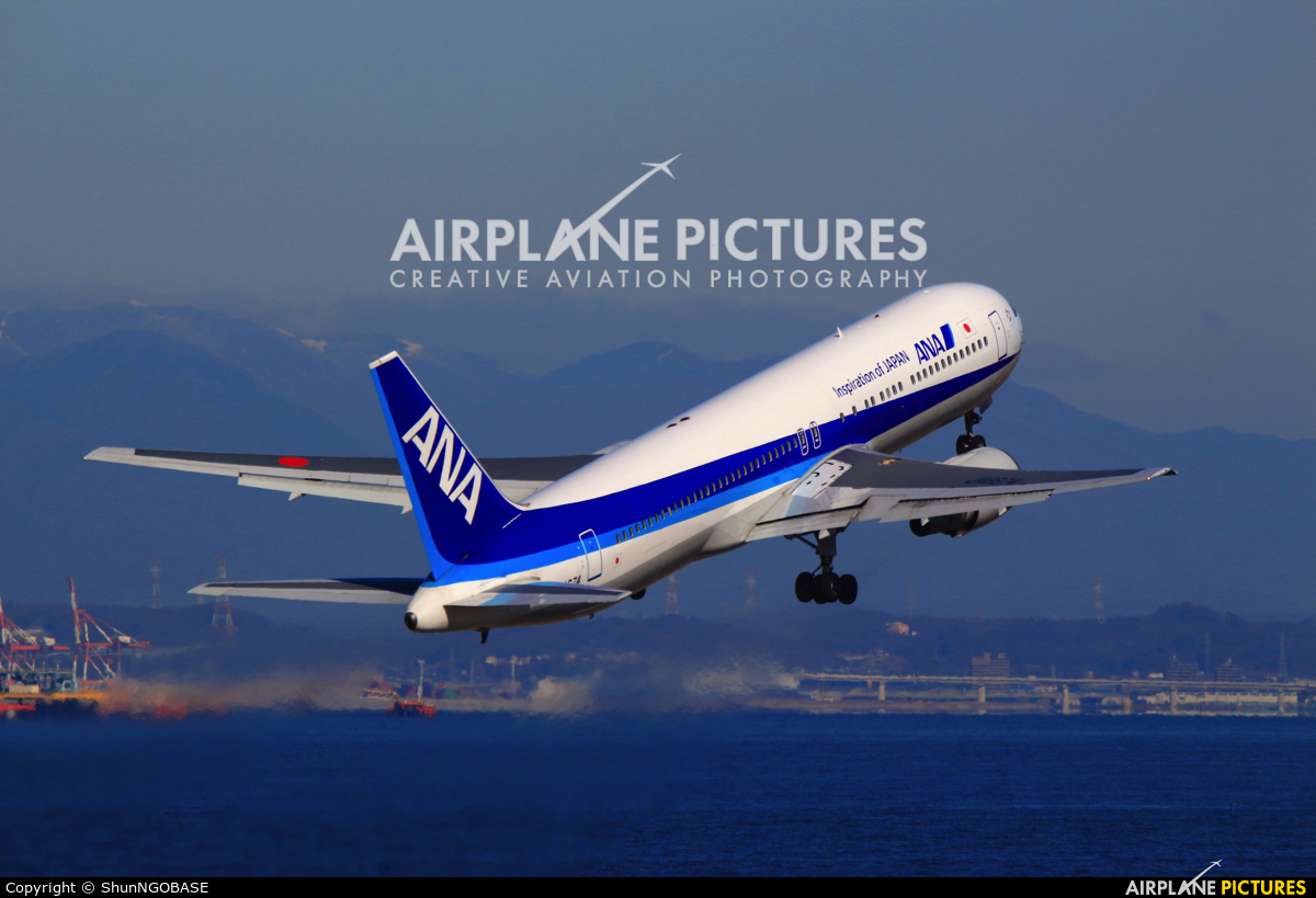 ANA - All Nippon Airways JA8674 aircraft at Chubu Centrair Intl
