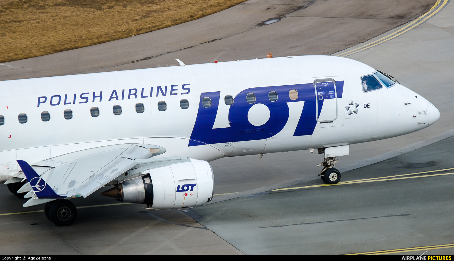 LOT - Polish Airlines SP-LDE aircraft at Katowice - Pyrzowice