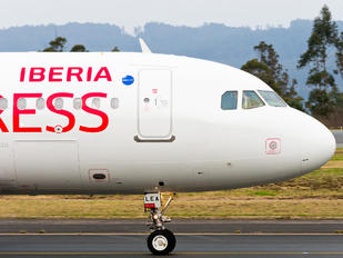EC-LUC - Iberia Express Airbus A320