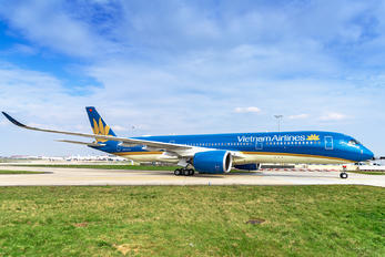 VN-A894 - Vietnam Airlines Airbus A350-900