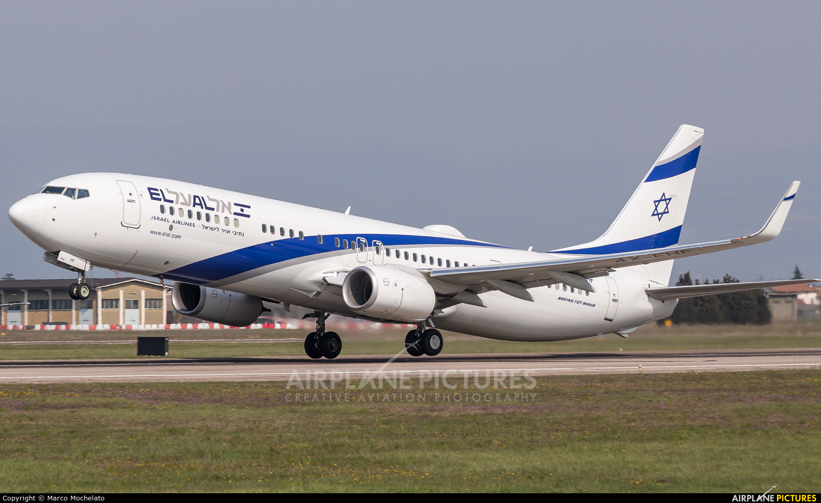 El Al Israel Airlines 4X-EHF aircraft at Verona - Villafranca