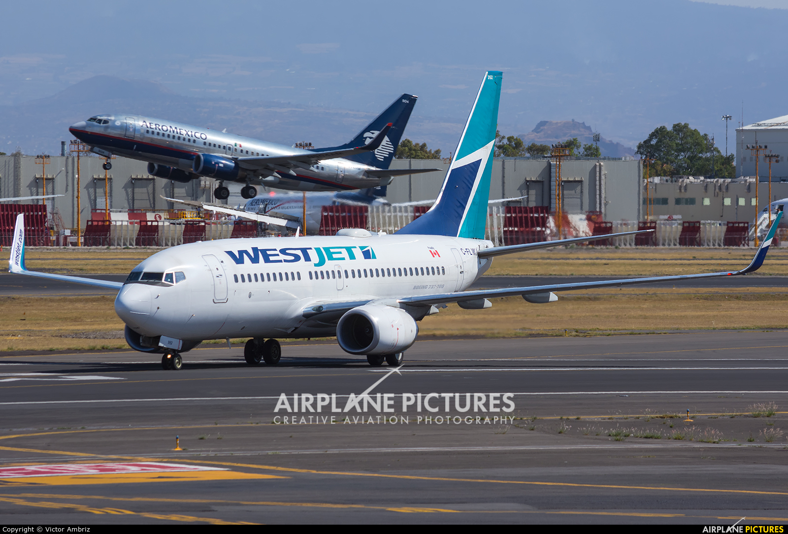 WestJet Airlines C-FLWJ aircraft at Mexico City - Licenciado Benito Juarez Intl