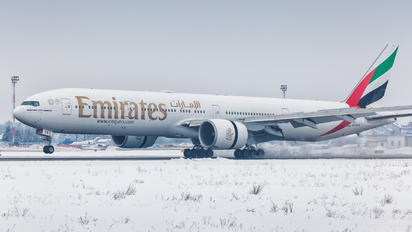 A6-ECK - Emirates Airlines Boeing 777-300ER