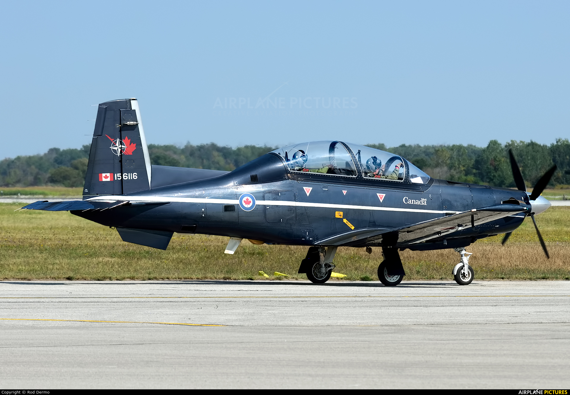 Canada - Air Force 156116 aircraft at London  Intl, ON