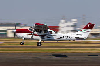 JA774J -  Cessna 206 Stationair (all models)