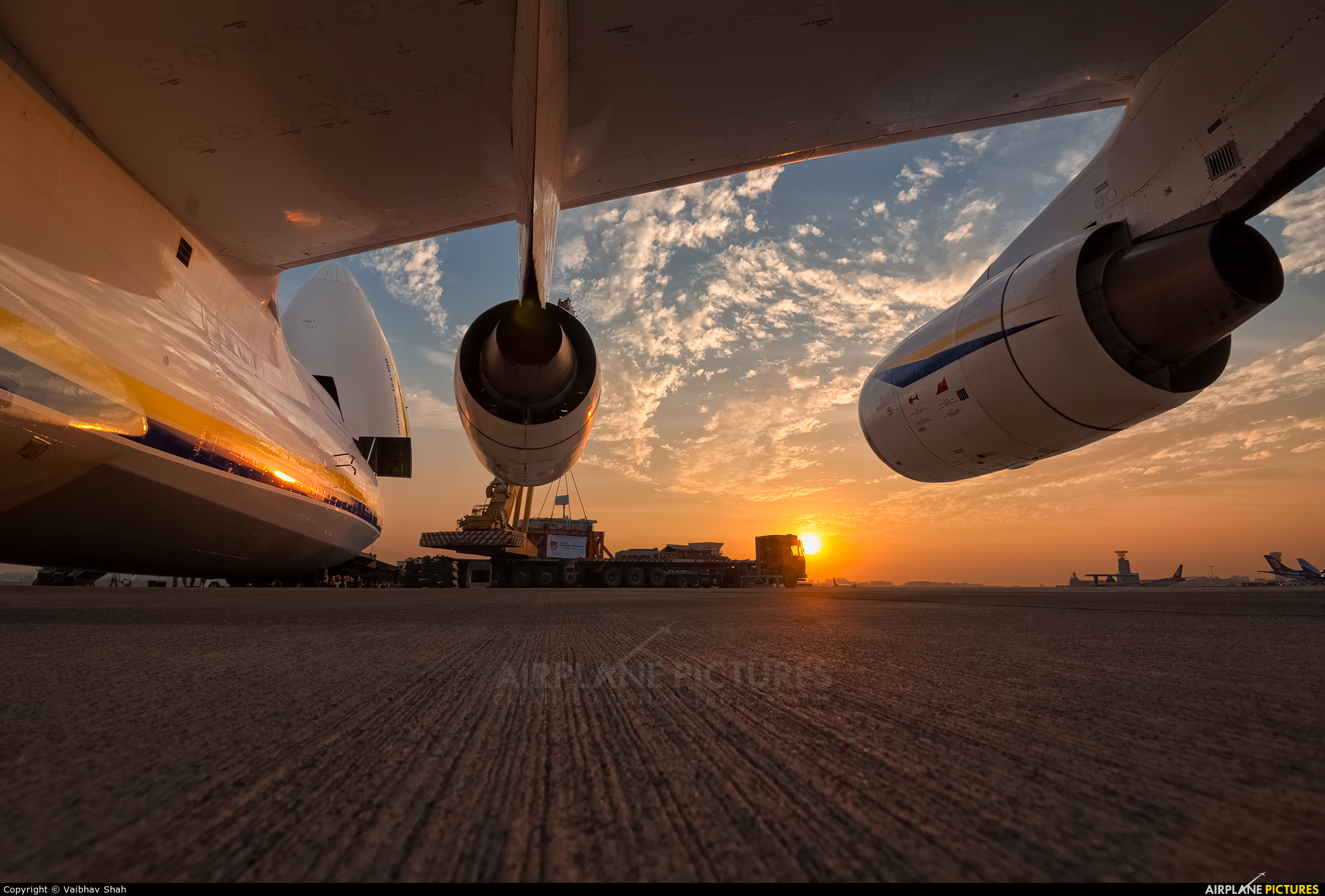 Antonov Airlines /  Design Bureau UR-82073 aircraft at Mumbai - Chhatrapati Shivaji Intl