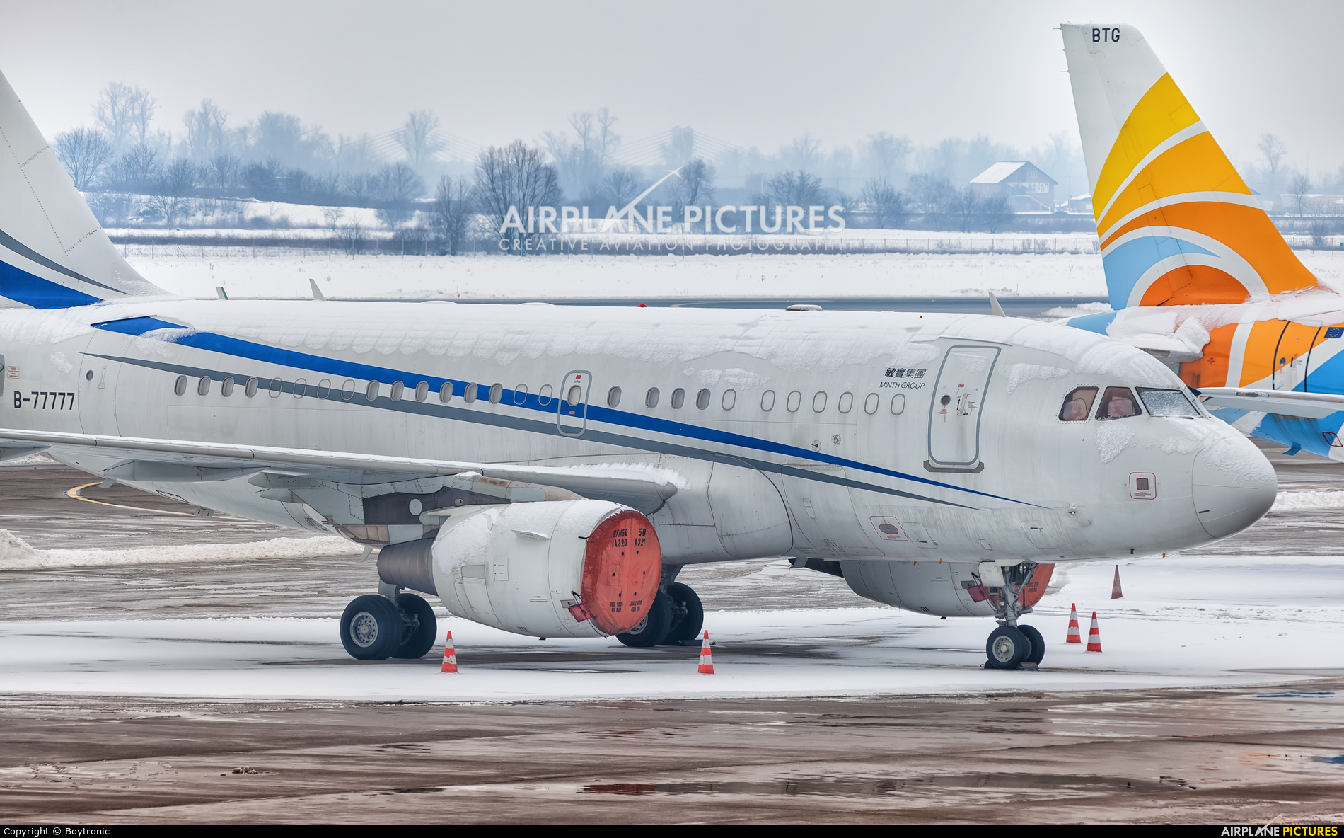 Private B-77777 aircraft at Zagreb