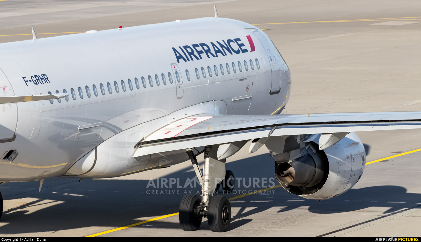 Air France F-GRHR aircraft at Zurich