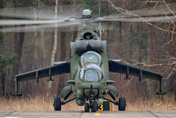 731 - Poland - Army Mil Mi-24V
