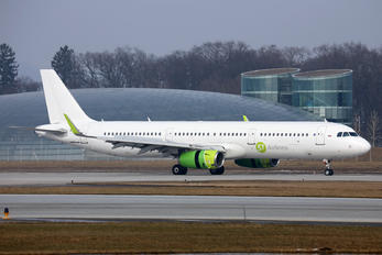 VQ-BDB - S7 Airlines Airbus A321