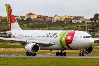 CS-TOM - TAP Portugal Airbus A330-200