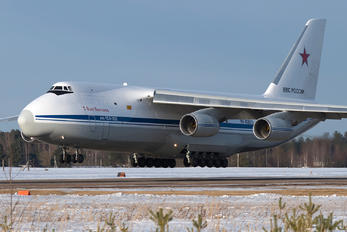 RF-82011 - Russia - Air Force Antonov An-124