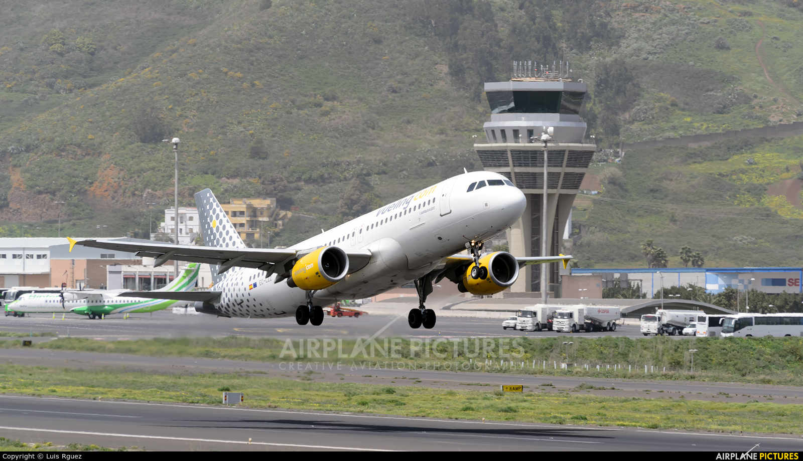 Vueling Airlines EC-LZZ aircraft at Tenerife Norte - Los Rodeos