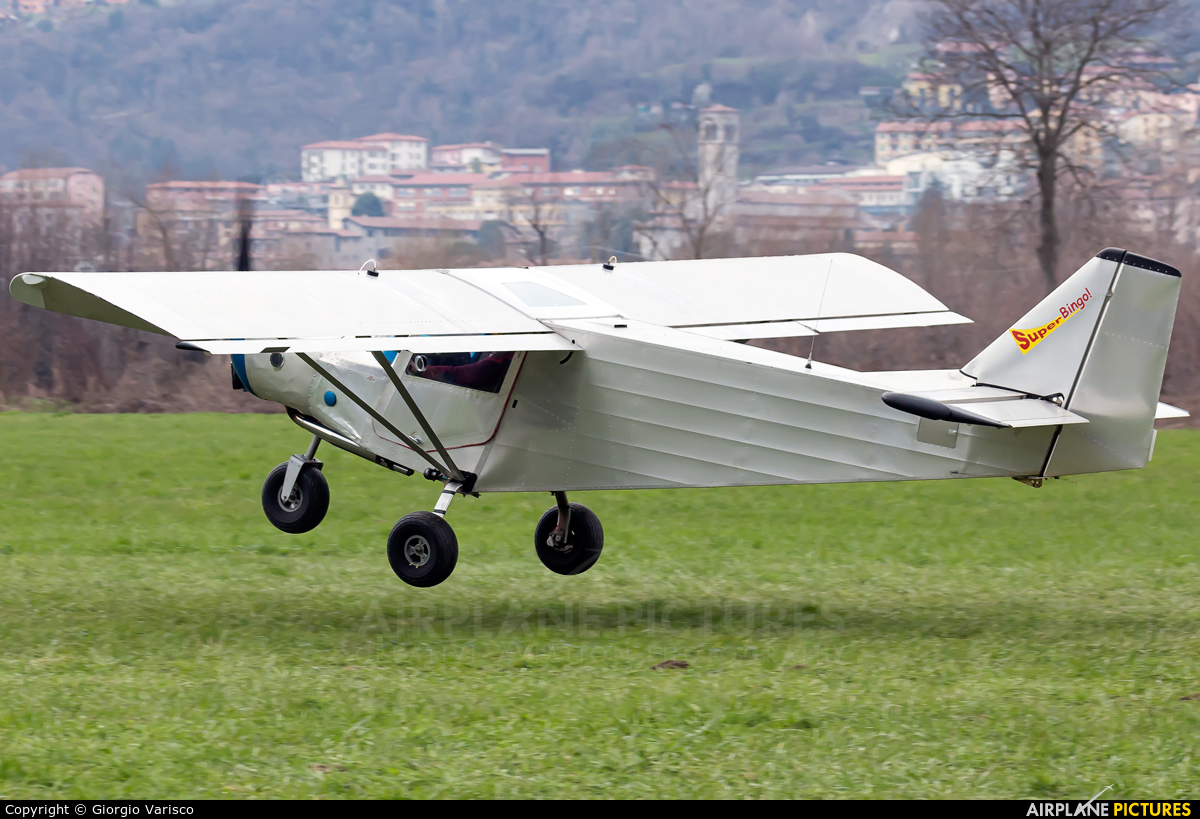 Private - aircraft at Costa Volpino