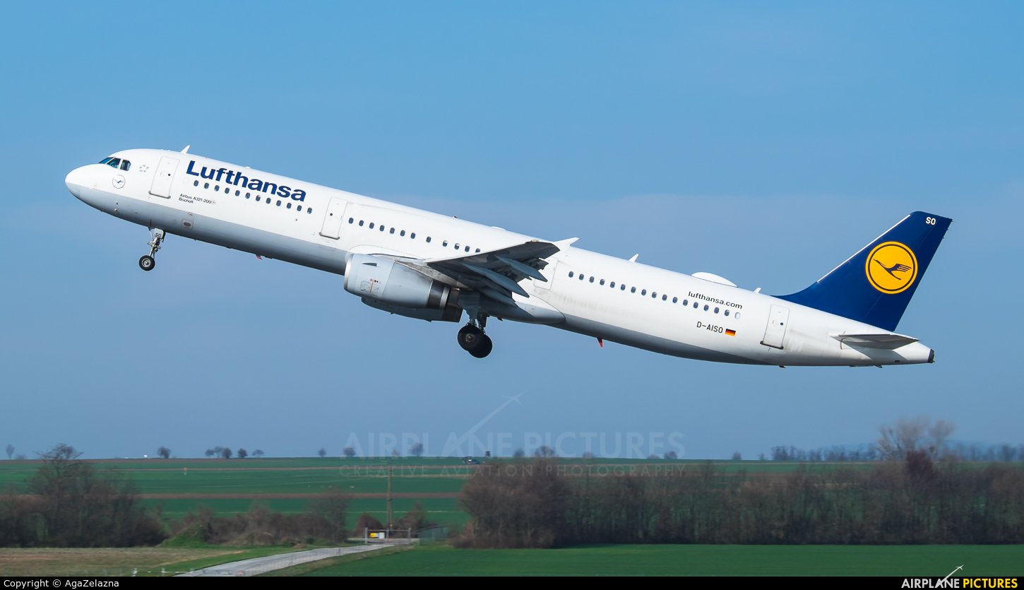 Lufthansa D-AISO aircraft at Vienna - Schwechat