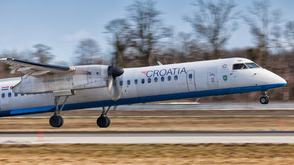 9A-CQC - Croatia Airlines de Havilland Canada DHC-8-400Q / Bombardier Q400