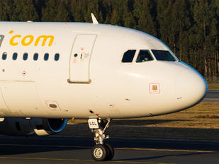 EC-LQL - Vueling Airlines Airbus A320