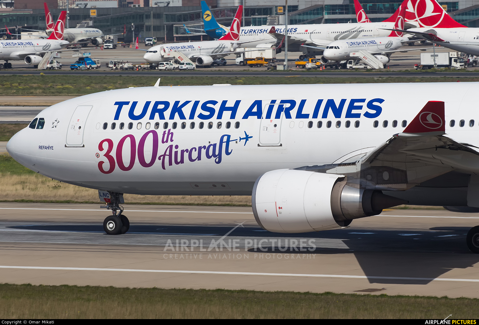 Turkish Airlines TC-LNC aircraft at Istanbul - Ataturk