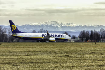 EI-EMR - Ryanair Boeing 737-8AS
