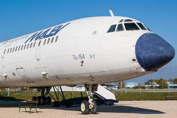 HA-LCG - Malev Tupolev Tu-154B