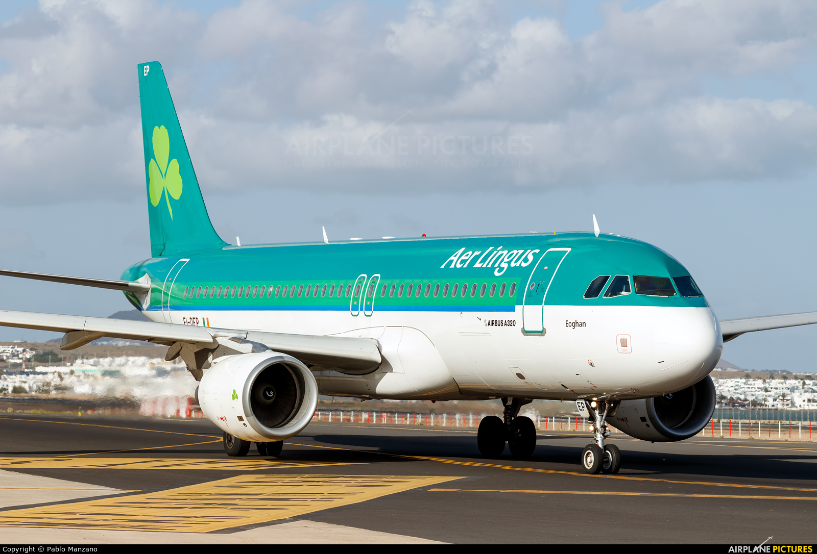 Aer Lingus EI-DEP aircraft at Lanzarote - Arrecife