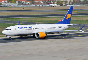 TF-ICE - Icelandair Boeing 737-8 MAX