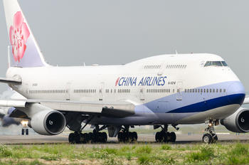 B-18210 - China Airlines Boeing 747-400