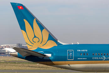 VN-A870 - Vietnam Airlines Boeing 787-9 Dreamliner