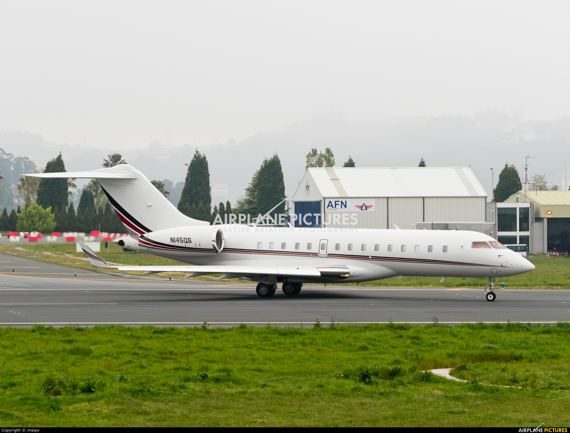 Netjets (USA) N145QS aircraft at La Coruña