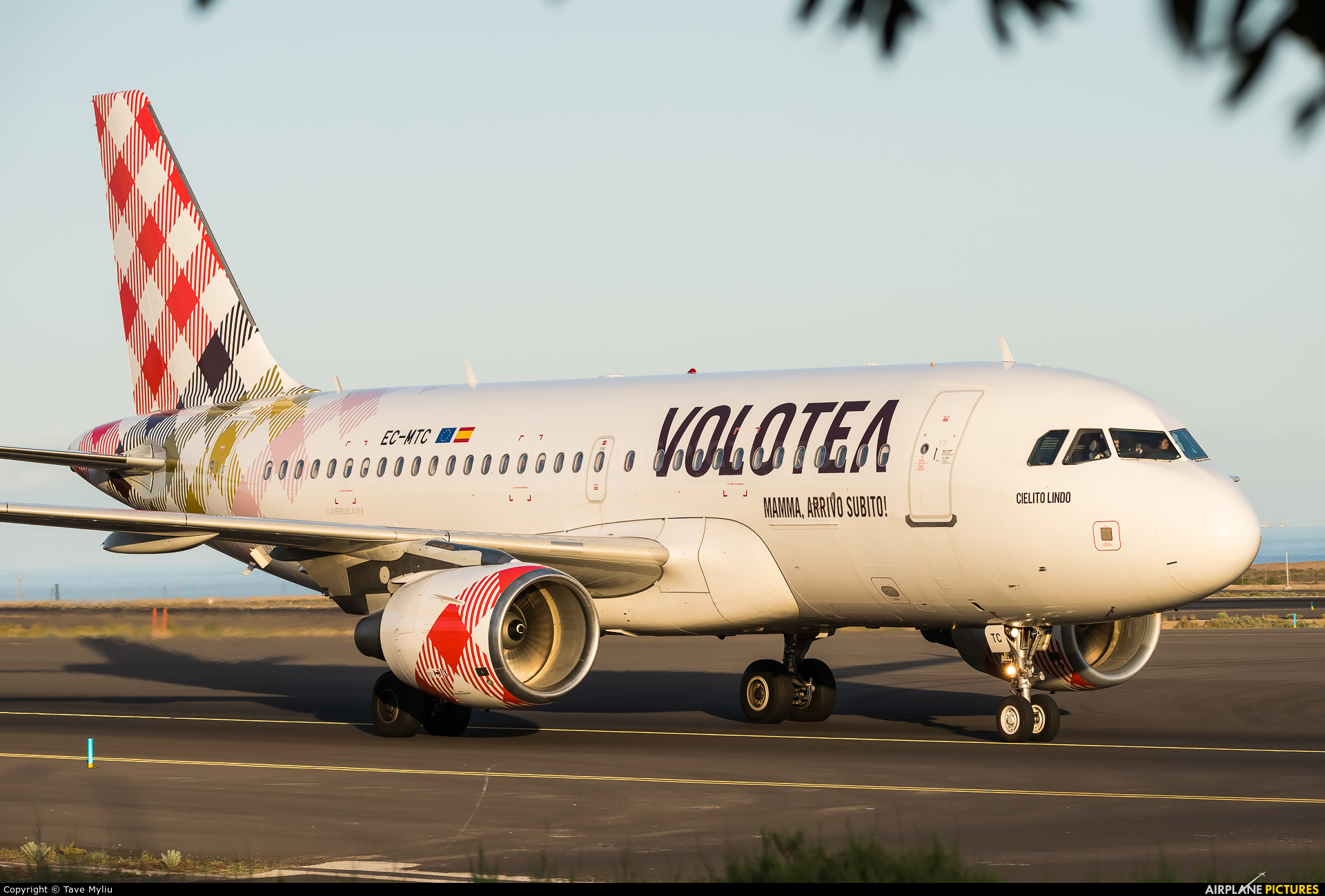 Volotea Airlines EC-MTC aircraft at Tenerife Sur - Reina Sofia