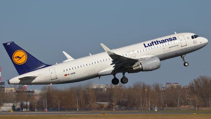 D-AIUN - Lufthansa Airbus A320
