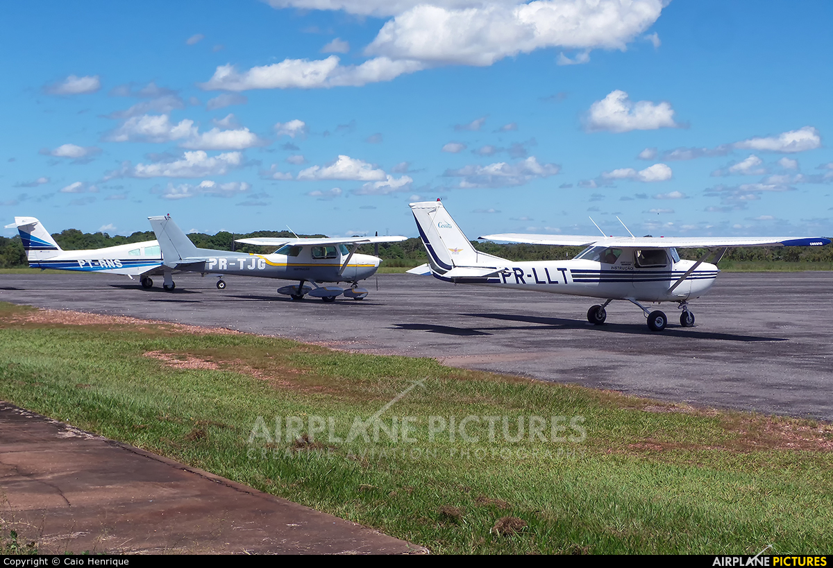 - Airport Overview - aircraft at Off Airport - Brazil