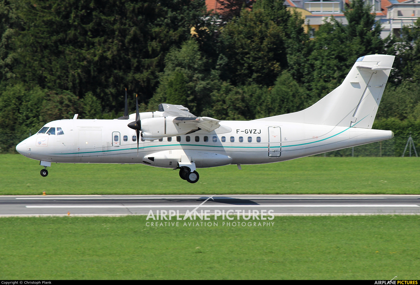 Aero4m F-GVZJ aircraft at Innsbruck