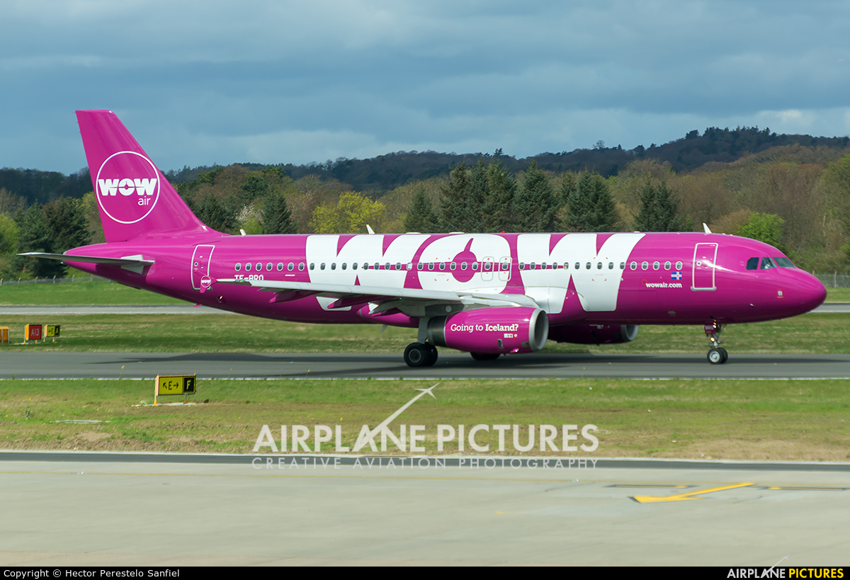 TF-BRO - WOW Air Airbus A320 at Edinburgh | Photo ID 1052664 | Airplane ...