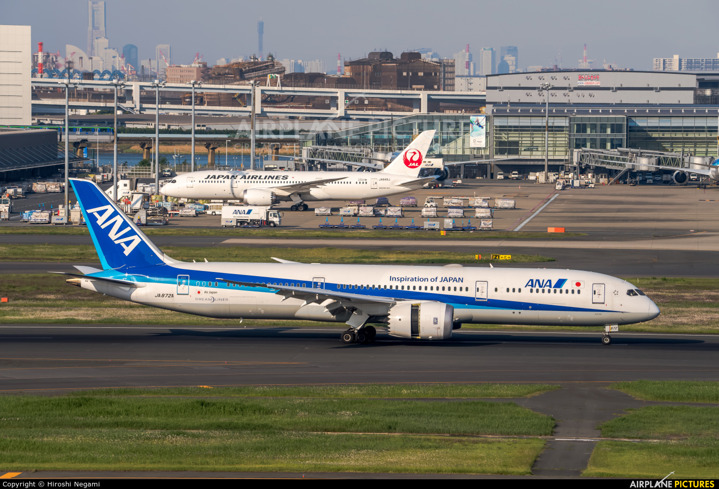 ANA - All Nippon Airways JA872A aircraft at Tokyo - Haneda Intl