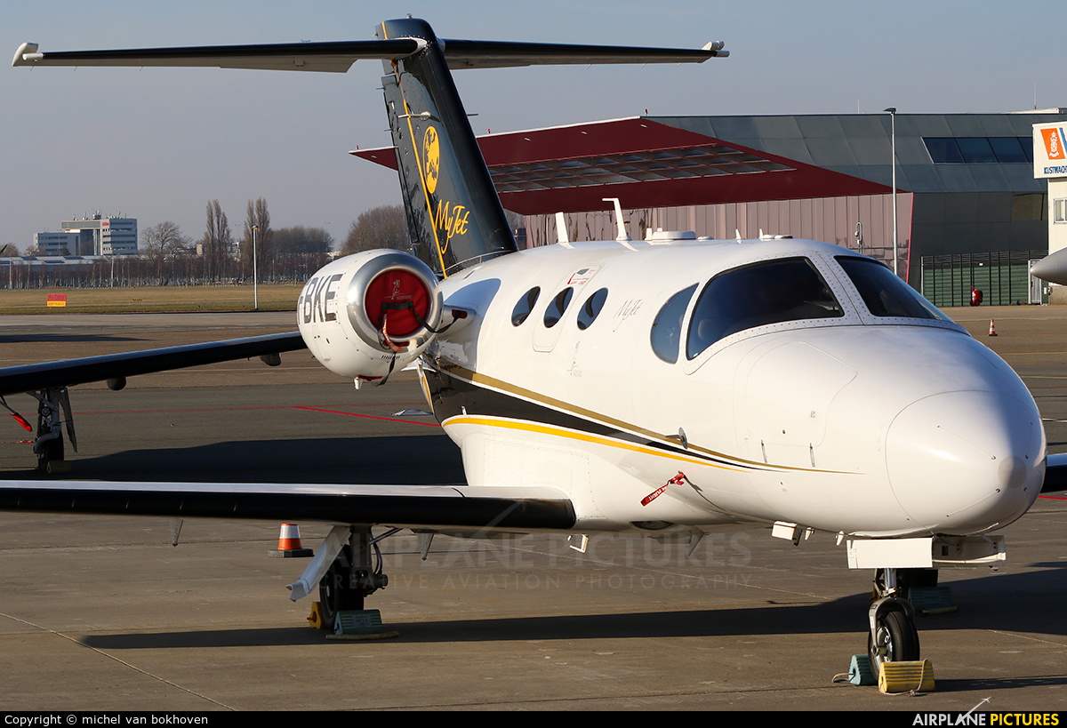 Private G-FBKE aircraft at Amsterdam - Schiphol