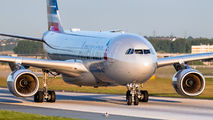 N282AY - American Airlines Airbus A330-200 aircraft