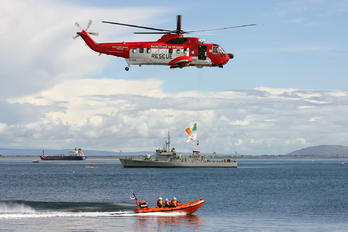 EI-GCE - Ireland - Coast Guard Sikorsky S-61N