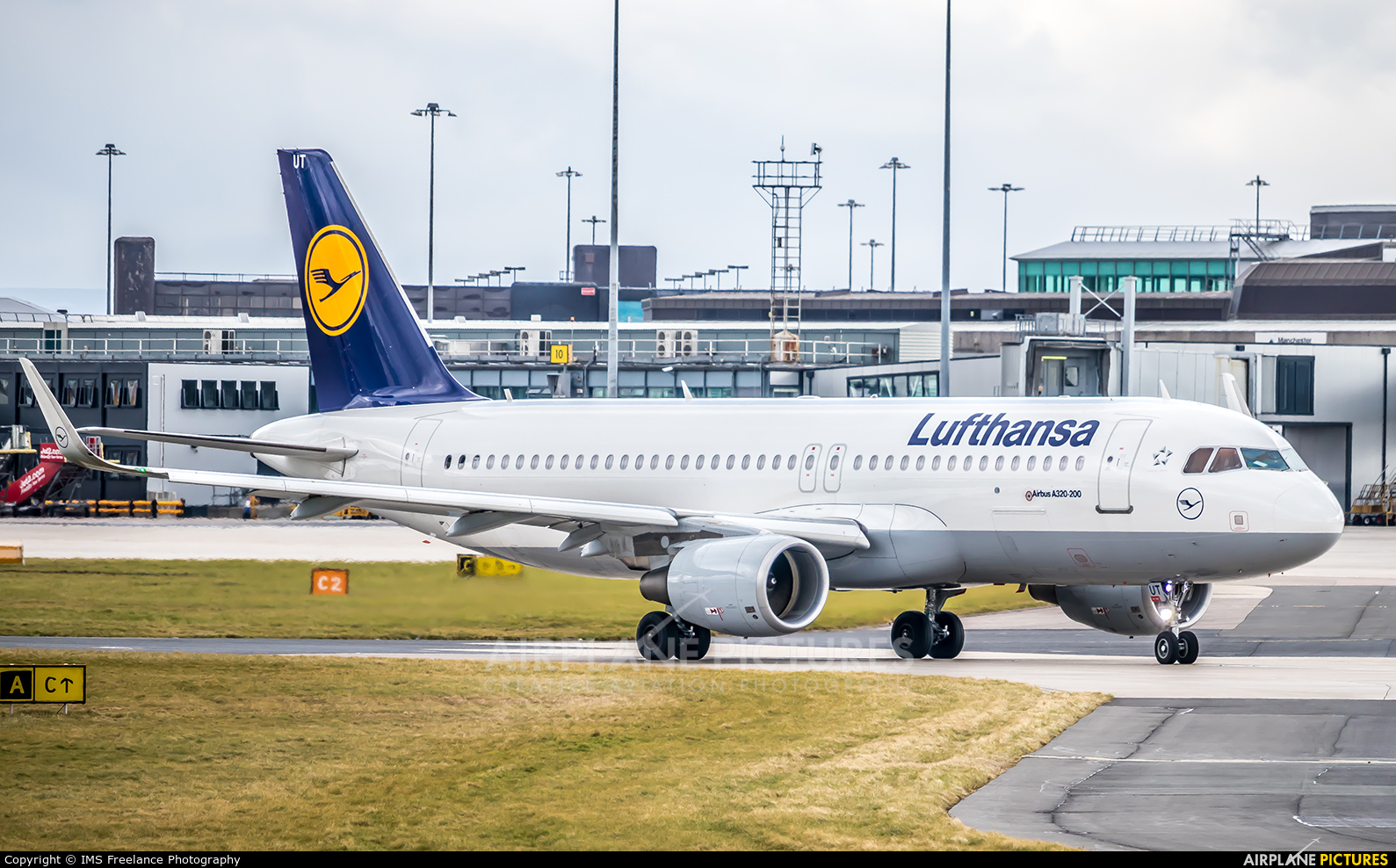 Lufthansa - aircraft at Manchester