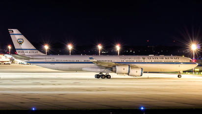 9K-GBA - Kuwait - Government Airbus A340-500