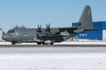 13-5786 - USA - Air Force Lockheed MC-130J Hercules