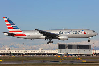 N767AJ - American Airlines Boeing 777-200ER